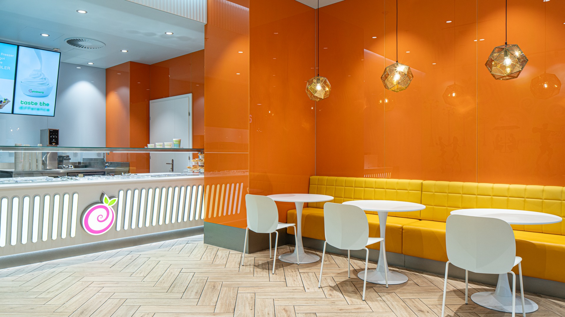 Pinkberry Interior